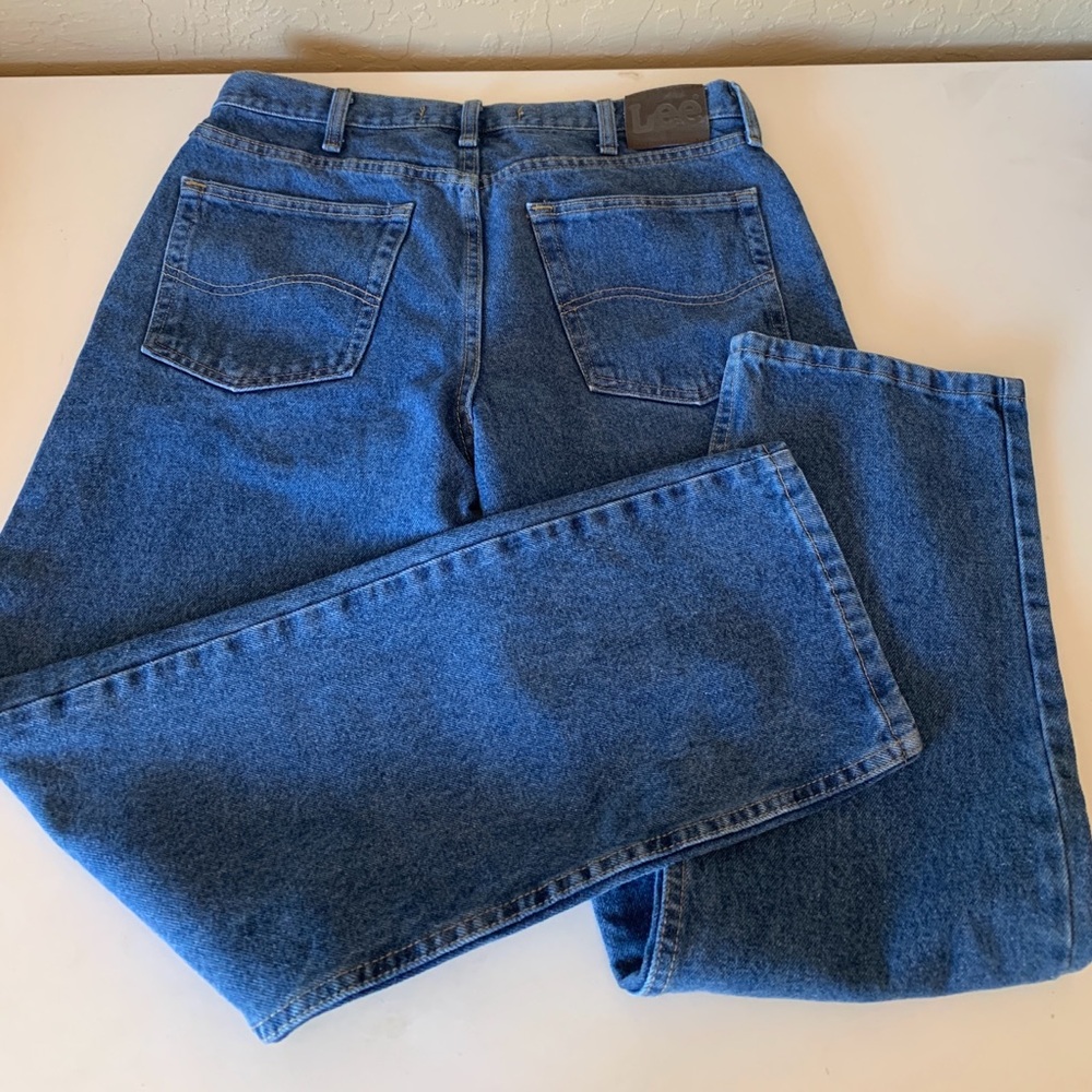 Lee Men’s Regular Fit Straight Leg Jeans - Picture 6 of 9